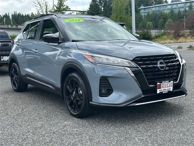 2022 Nissan Kicks SR
