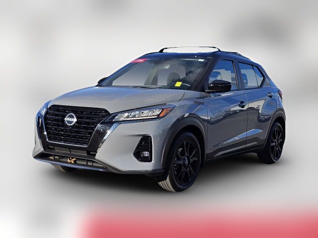 2022 Nissan Kicks SR