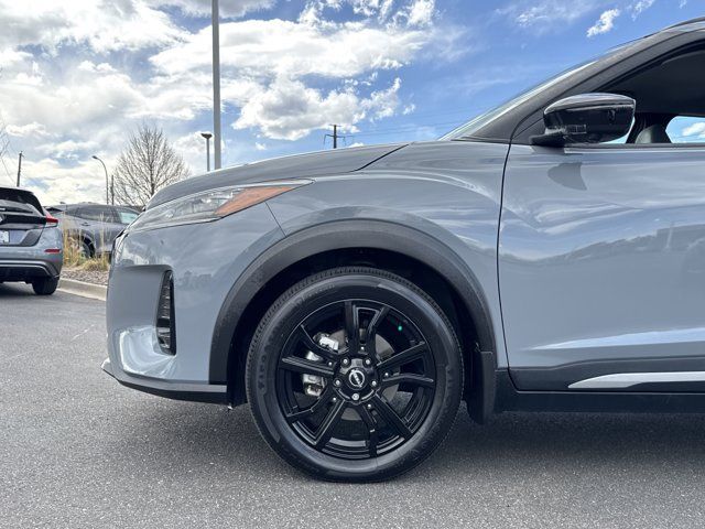 2022 Nissan Kicks SR