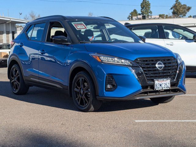 2022 Nissan Kicks SR