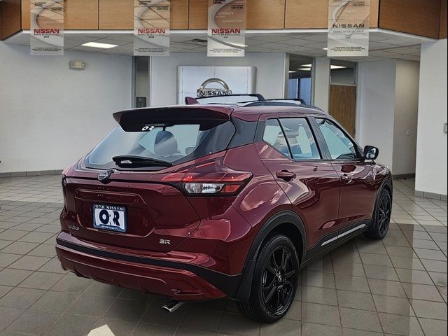 2022 Nissan Kicks SR