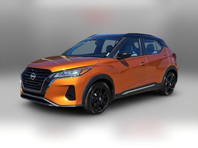 2022 Nissan Kicks SR