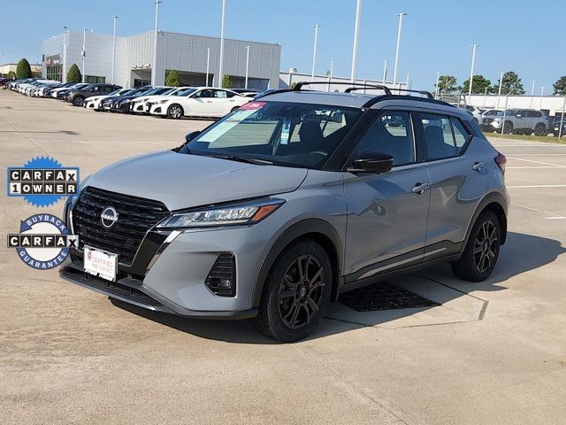 2022 Nissan Kicks SR