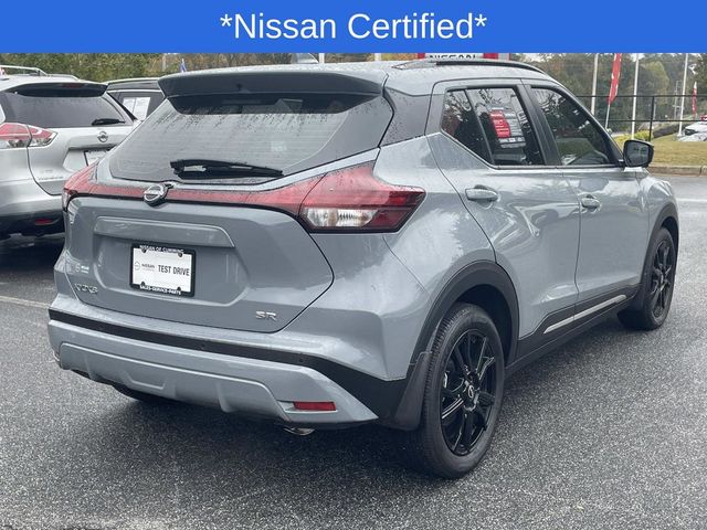 2022 Nissan Kicks SR