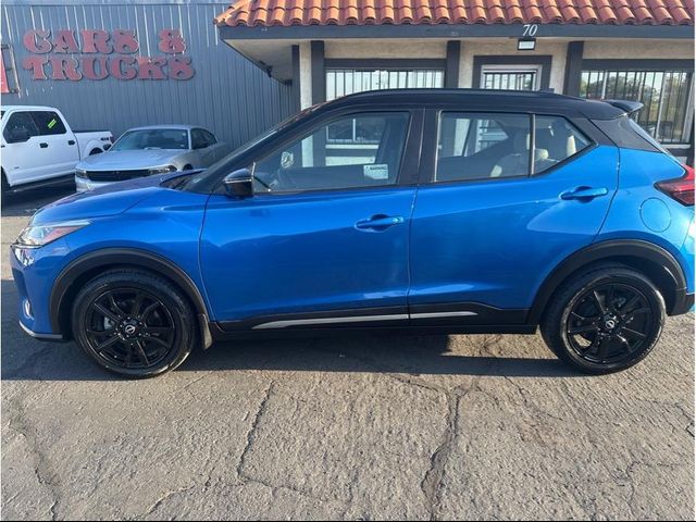 2022 Nissan Kicks SR