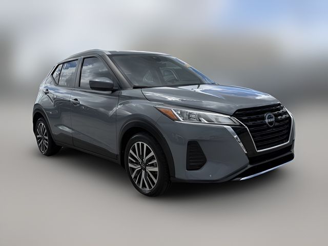 2022 Nissan Kicks SV