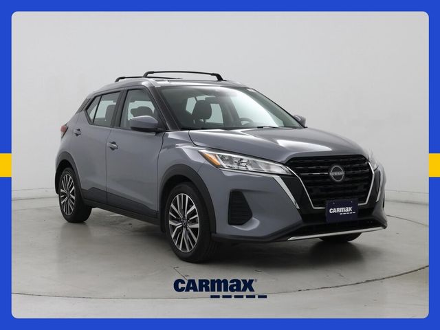 2022 Nissan Kicks SV