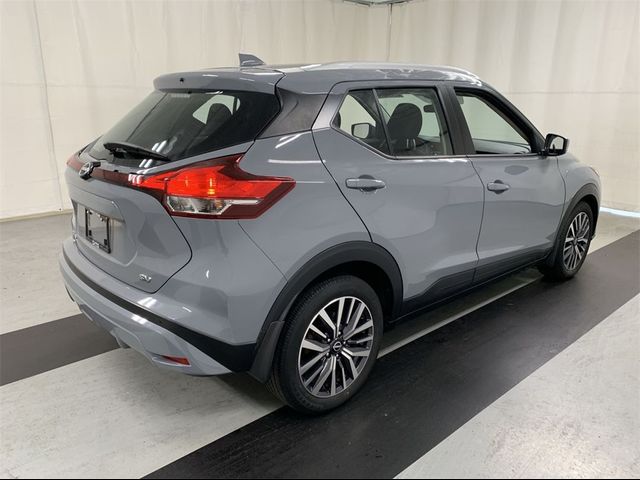 2022 Nissan Kicks SV