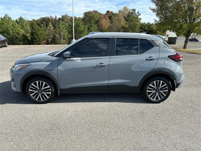 2022 Nissan Kicks SV