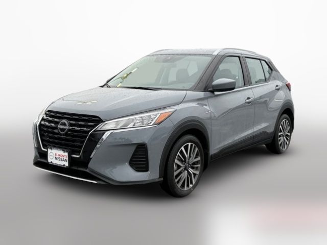 2022 Nissan Kicks SV