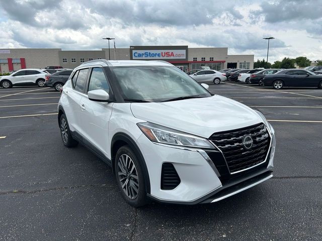 2022 Nissan Kicks SV