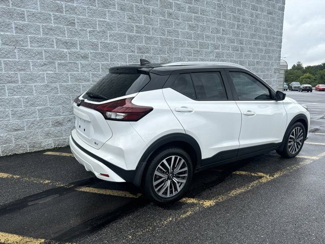 2022 Nissan Kicks SV