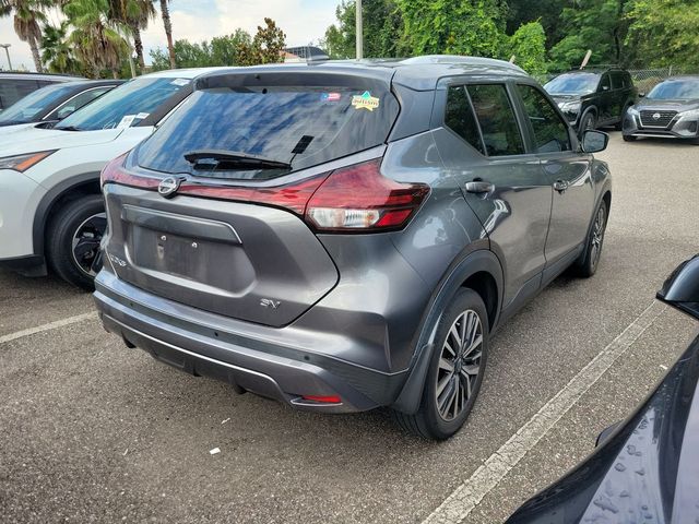 2022 Nissan Kicks SV