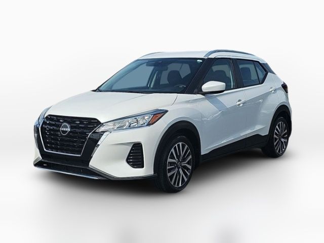 2022 Nissan Kicks SV