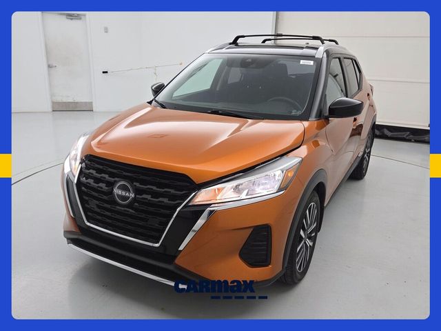 2022 Nissan Kicks SV
