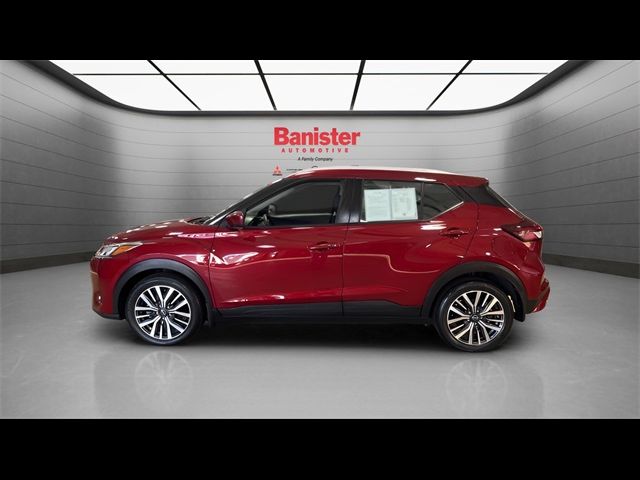 2022 Nissan Kicks SV