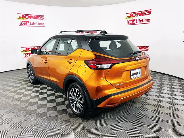 2022 Nissan Kicks SV