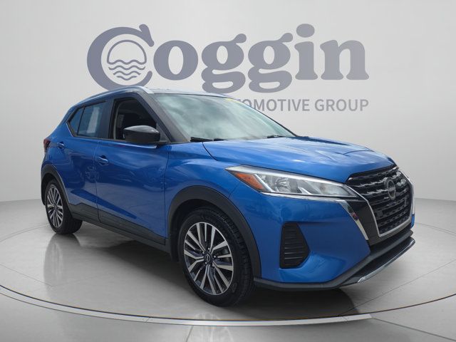 2022 Nissan Kicks SV
