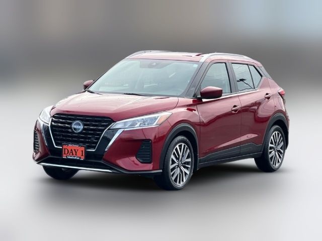 2022 Nissan Kicks SV