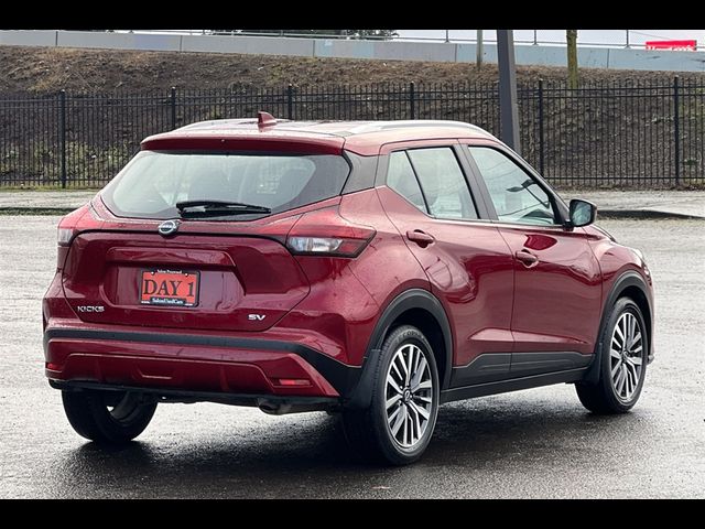 2022 Nissan Kicks SV