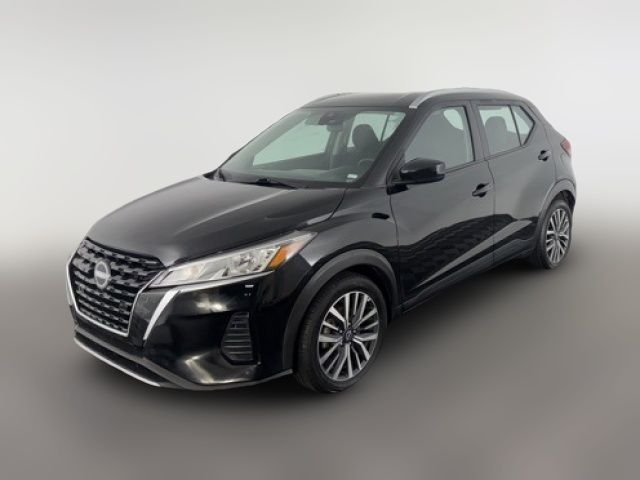 2022 Nissan Kicks SV