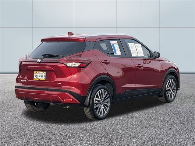 2022 Nissan Kicks SV