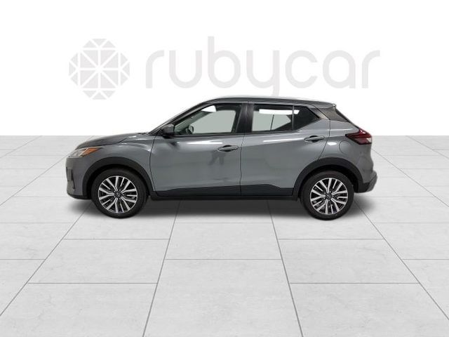 2022 Nissan Kicks SV