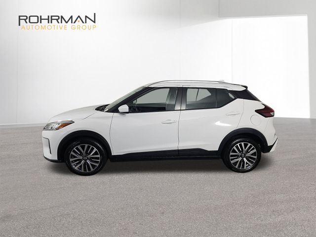 2022 Nissan Kicks SV