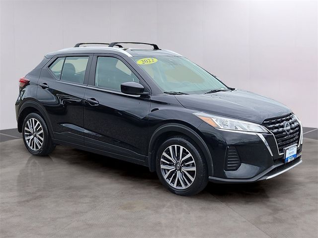 2022 Nissan Kicks SV