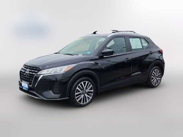 2022 Nissan Kicks SV