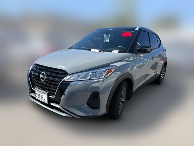 2022 Nissan Kicks SV