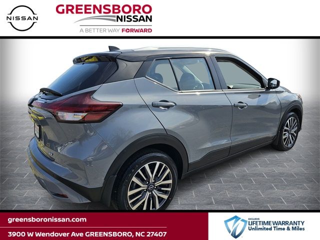 2022 Nissan Kicks SV