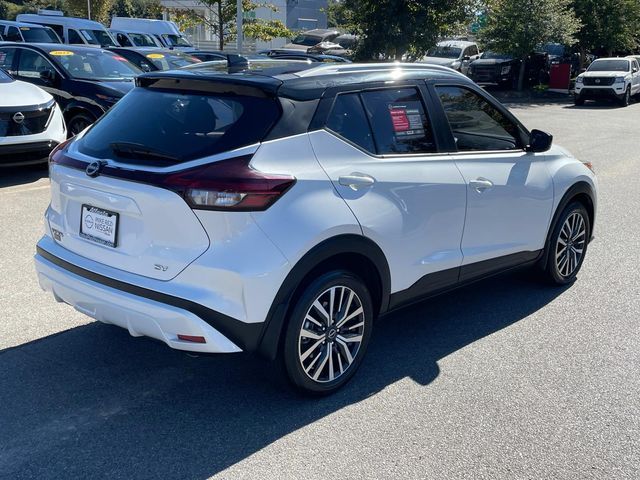 2022 Nissan Kicks SV