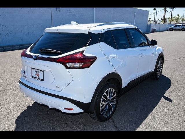 2022 Nissan Kicks SV