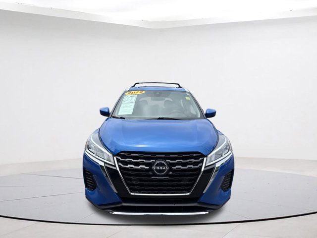 2022 Nissan Kicks SV