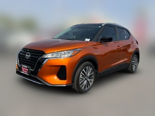 2022 Nissan Kicks SV