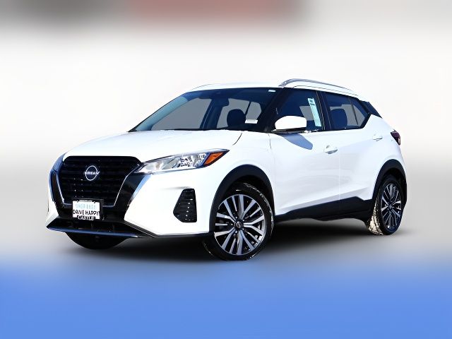 2022 Nissan Kicks SV