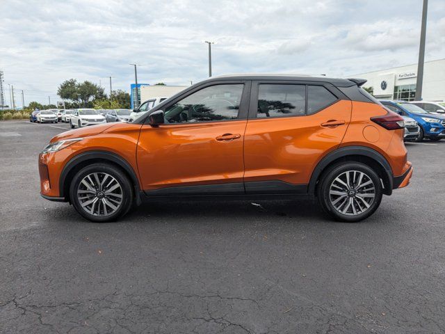 2022 Nissan Kicks SV