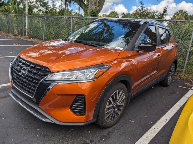 2022 Nissan Kicks SV