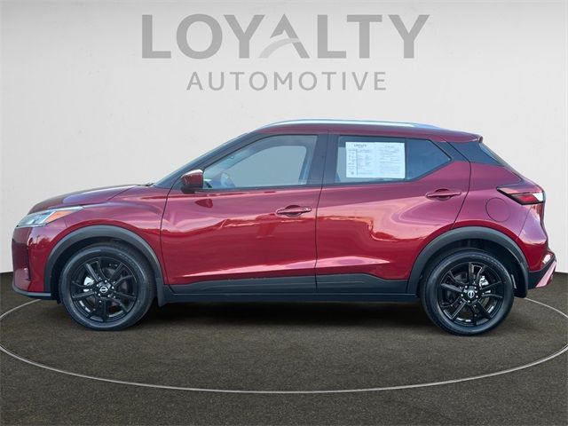 2022 Nissan Kicks SV