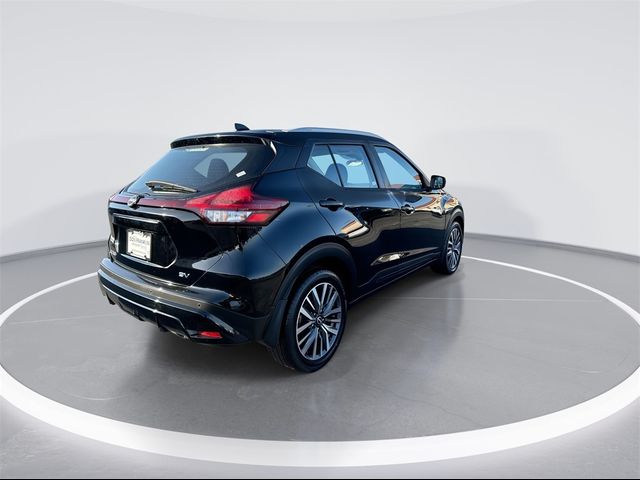 2022 Nissan Kicks SV