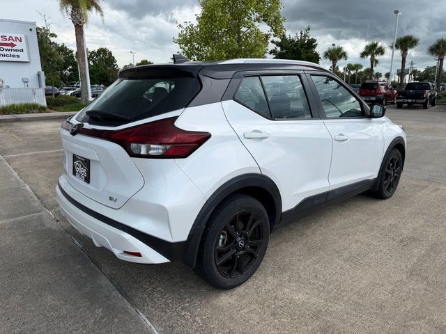 2022 Nissan Kicks SV