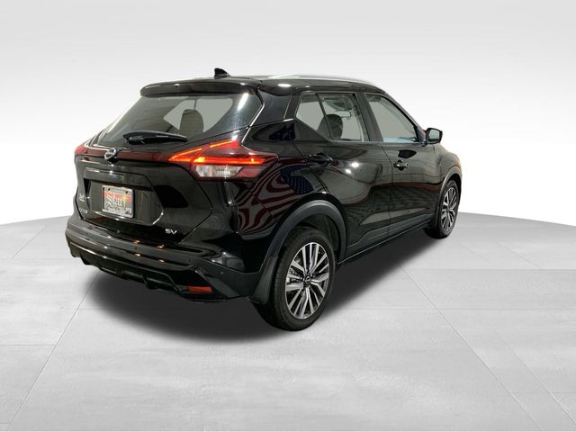 2022 Nissan Kicks SV