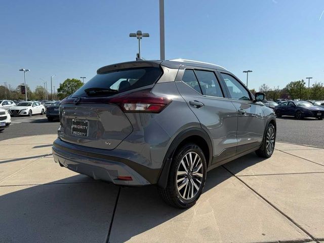 2022 Nissan Kicks SV