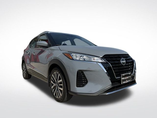 2022 Nissan Kicks SV