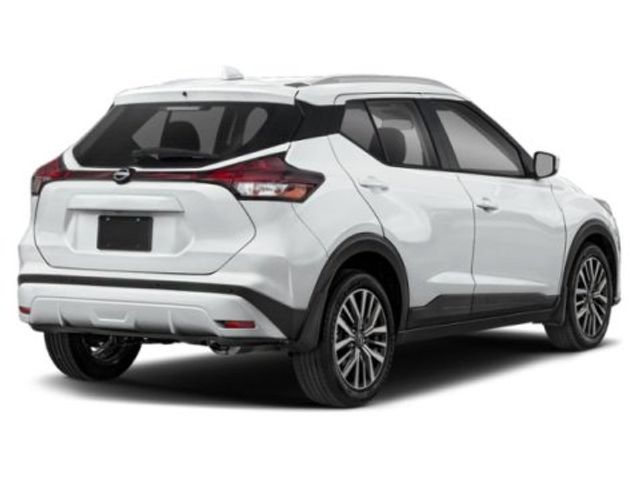 2022 Nissan Kicks SV