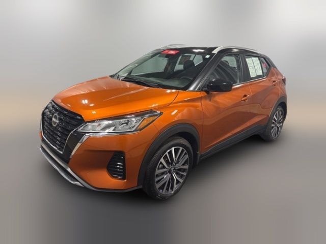 2022 Nissan Kicks SV