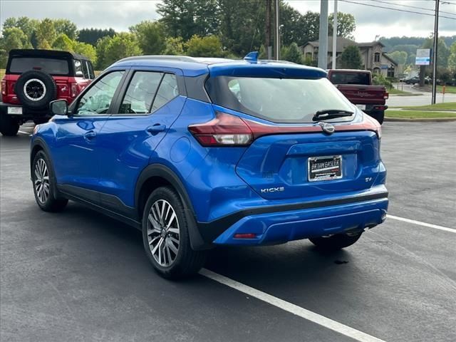 2022 Nissan Kicks SV