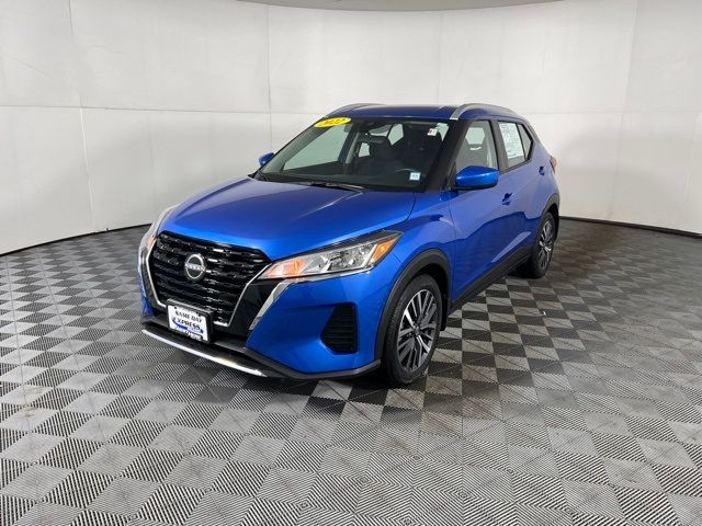 2022 Nissan Kicks SV