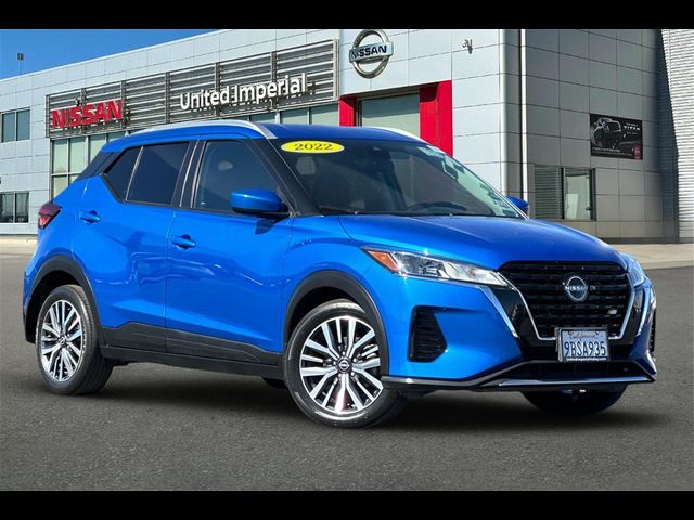 2022 Nissan Kicks SV